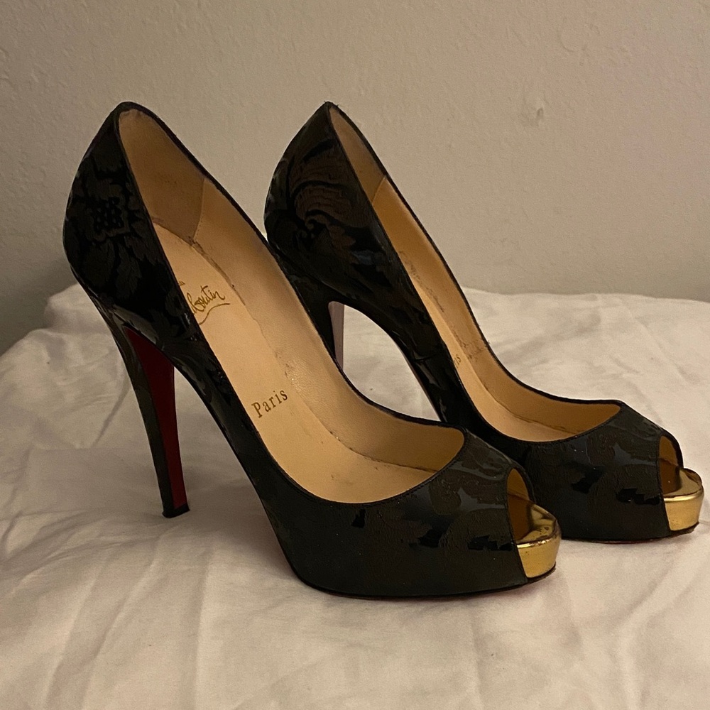 Floral Christian Louboutin Black Patent Peep-Toe Pumps with Gold Toe Cap